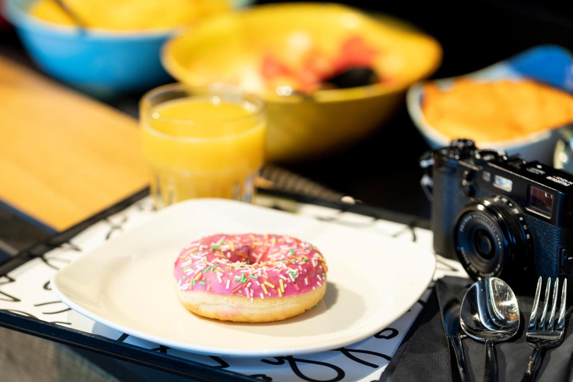 Moxy Edinburgh Airport Hotel Ingliston Ngoại thất bức ảnh